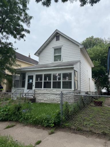 2534 17th Avenue S, Minneapolis, MN 55404