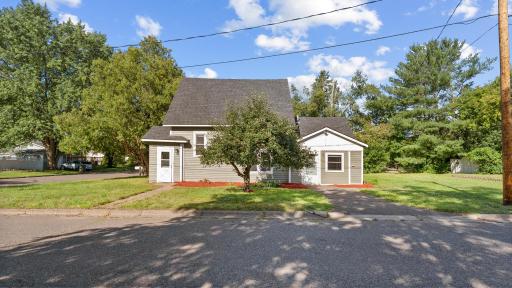 1 Commercial Avenue N, Sandstone, MN 55072