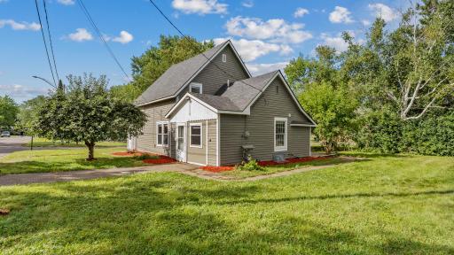 1 Commercial Avenue N, Sandstone, MN 55072
