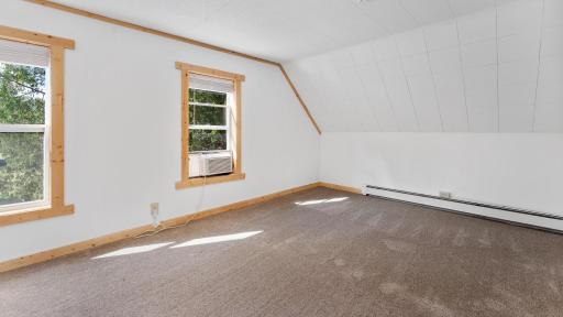 1 Commercial Avenue N, Sandstone, MN 55072