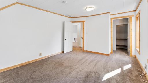 1 Commercial Avenue N, Sandstone, MN 55072