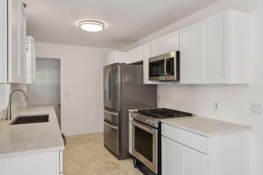242 Butler Avenue W, West Saint Paul, MN 55118