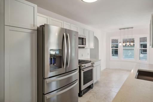 242 Butler Avenue W, West Saint Paul, MN 55118