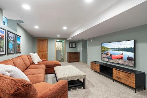 2123 Juno Avenue, Saint Paul, MN 55116