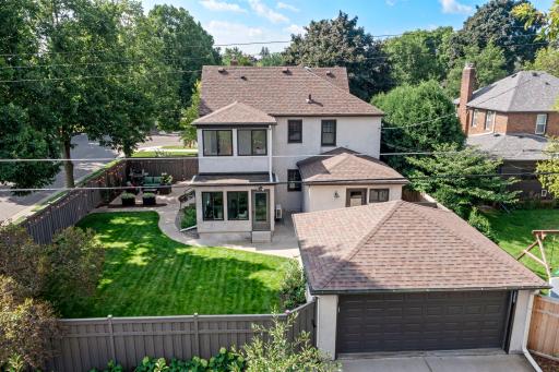 2123 Juno Avenue, Saint Paul, MN 55116
