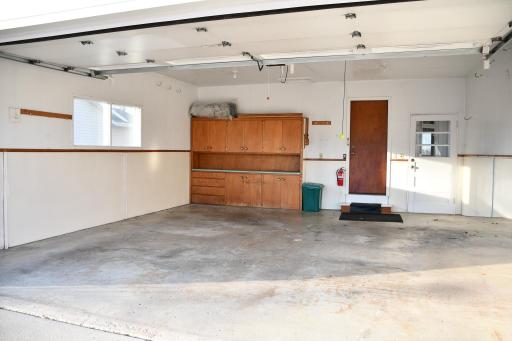 1206 S Shore Drive, Worthington, MN 56187