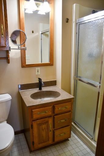 1206 S Shore Drive, Worthington, MN 56187