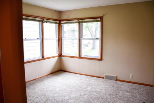 1206 S Shore Drive, Worthington, MN 56187