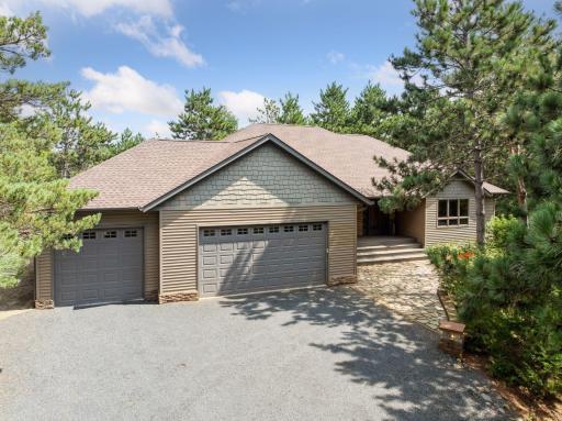 1031 Labarge Road, Hudson, WI 54016
