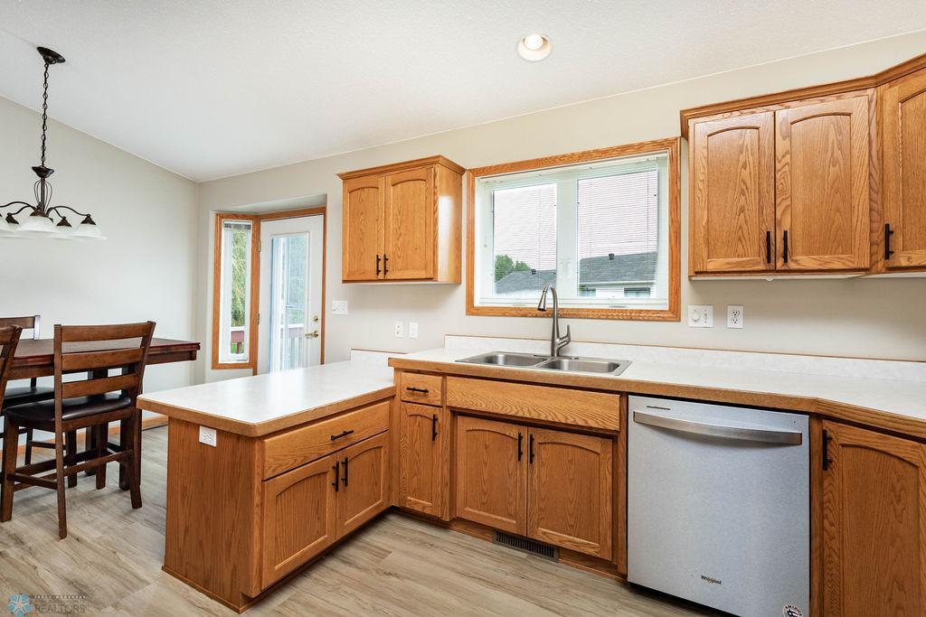 Good Countertop Space