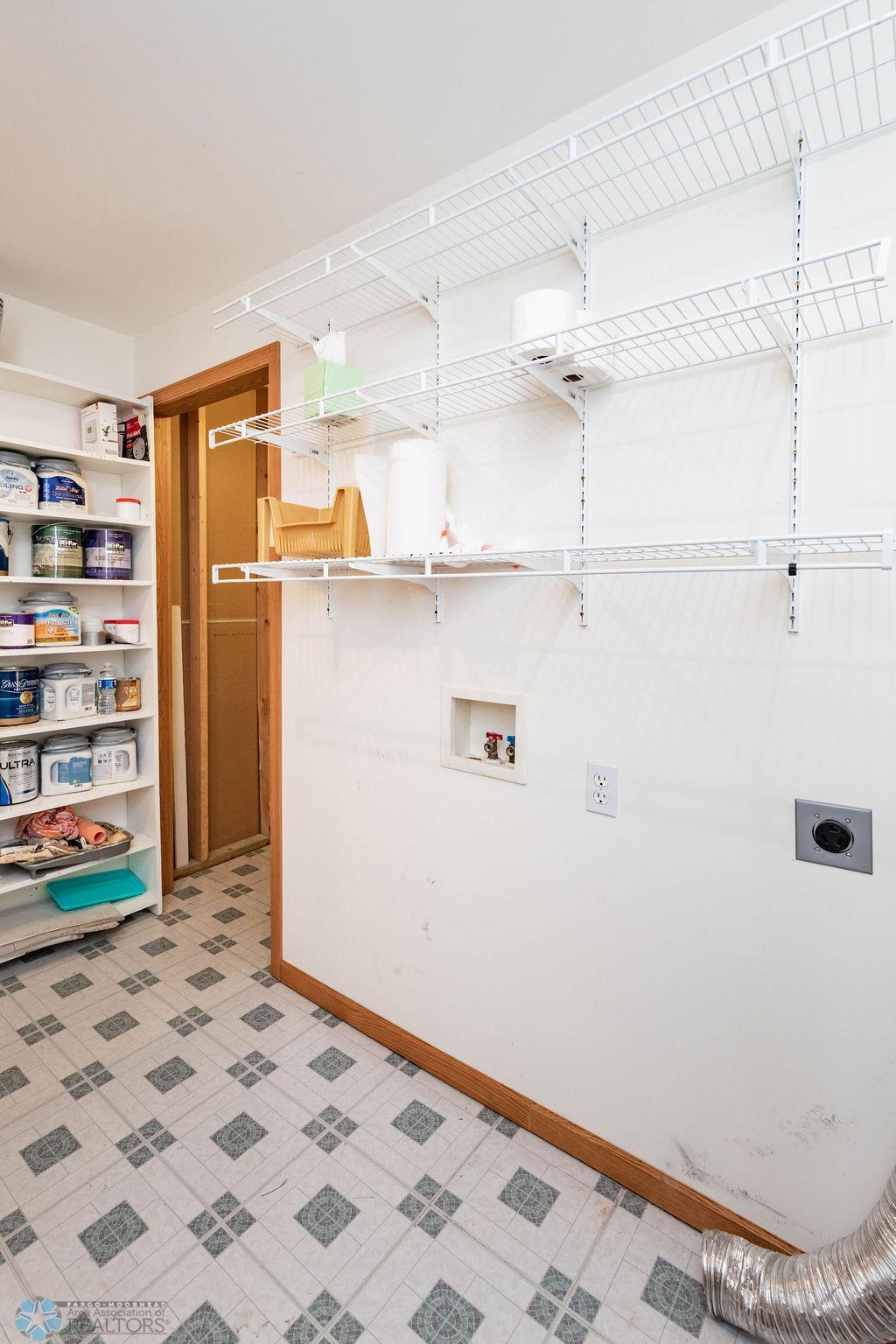 Laundry Room w Storage