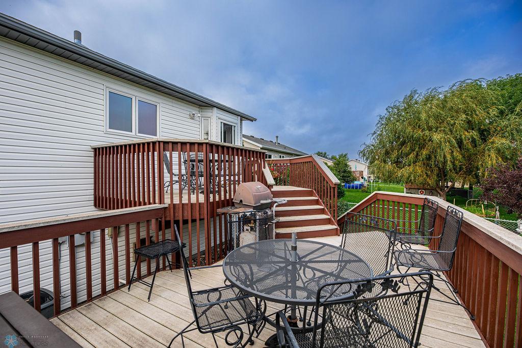 Lower Level Deck