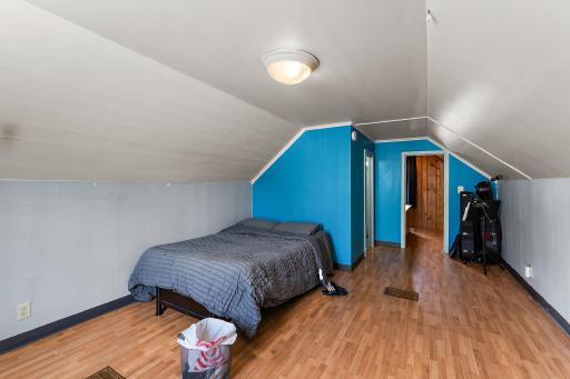 Walk-in closet and 1/2 bath in primary suite