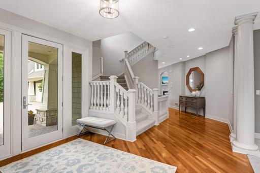 7116 Valley View Road, Minneapolis, MN 55439