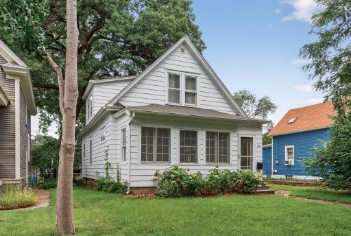 1831 Englewood Avenue, Saint Paul, MN 55104