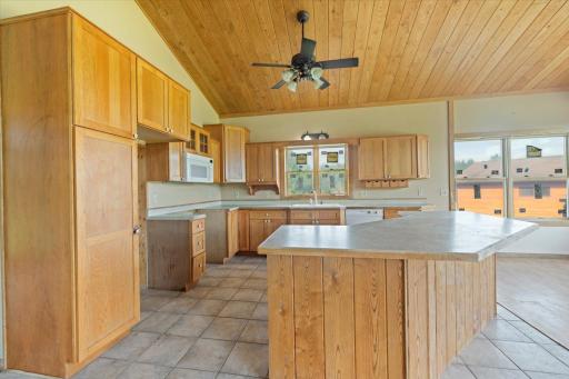 6682 Evergreen Lane, Alborn, MN 55702