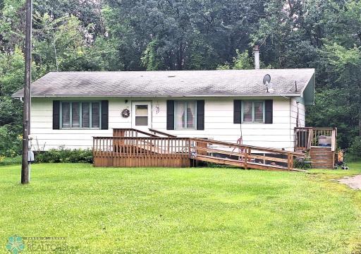 9749 134th Avenue NE, Cavalier, ND 58220