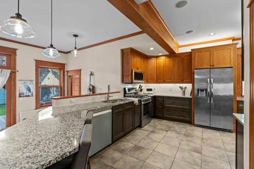 1996 Marshall Avenue, Saint Paul, MN 55104