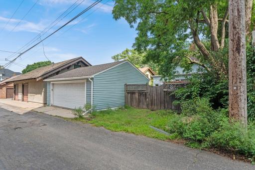 1996 Marshall Avenue, Saint Paul, MN 55104