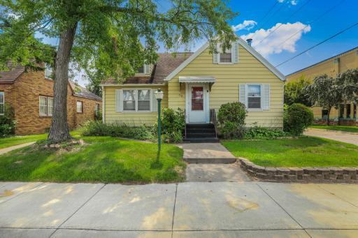 312 E Broadway, Little Falls, MN 56345