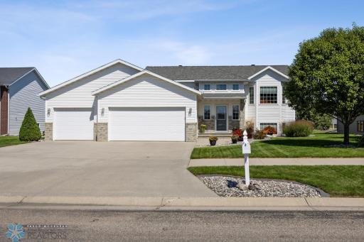 1106 4th Avenue NE, Dilworth, MN 56529