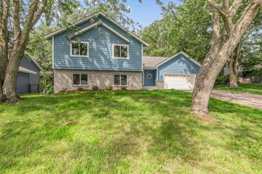 1107 10th Avenue N, Sauk Rapids, MN 56379