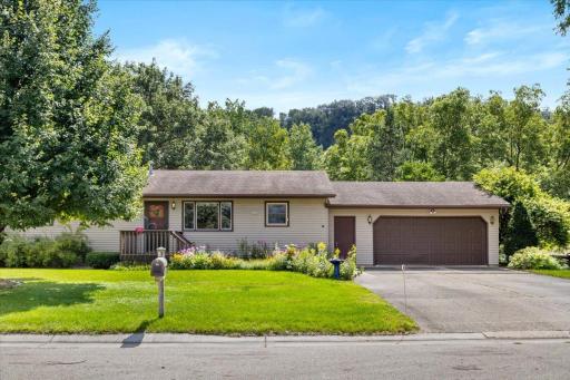 1100 Pine Grove Lane, Lake City, MN 55041