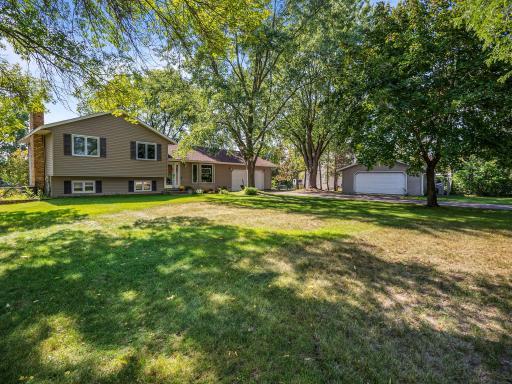 13504 Riverview Drive NW, Elk River, MN 55330