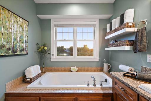 29-web-or-mls-1224 St Johns Drive, Woodbury, MN 55129-16.jpg