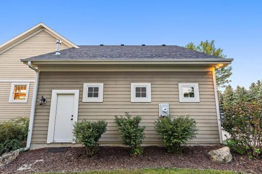 49-web-or-mls-1224 St Johns Drive, Woodbury, MN 55129-32.jpg