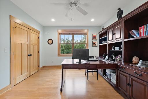 43-web-or-mls-1224 St Johns Drive, Woodbury, MN 55129-25.jpg