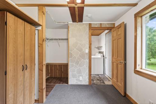 30_2385_260th_Ave30_mls.jpg