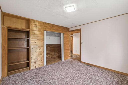 24_2385_260th_Ave24_mls.jpg