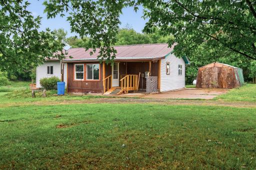 03_2385_260th_Ave3_mls.jpg