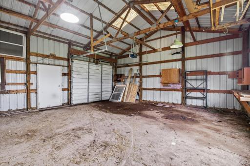 38_2385_260th_Ave38_mls.jpg
