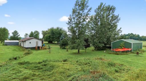 67_2385_260th_Ave68_mls.jpg