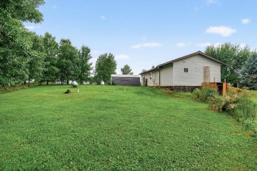 50_2385_260th_Ave50_mls.jpg