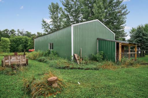 40_2385_260th_Ave40_mls.jpg