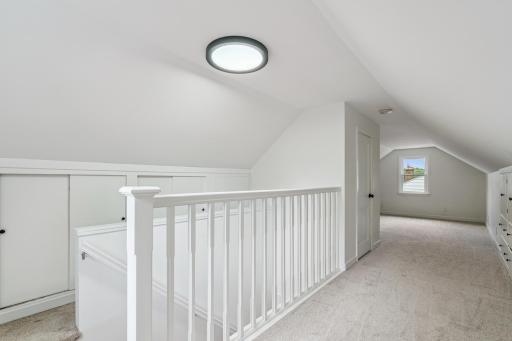 21_15_interior.jpg