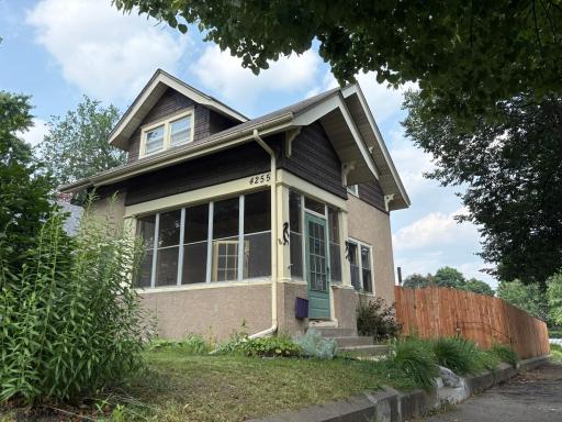 4255 1st Avenue S, Minneapolis, MN 55409