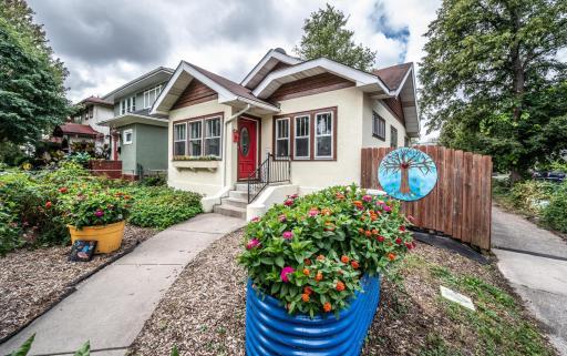 3700 10th Avenue S, Minneapolis, MN 55407