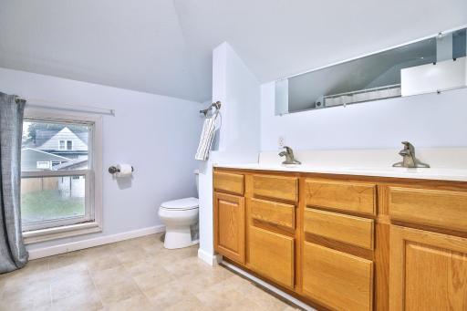 407 N Mantorville Avenue, Kasson, MN 55944