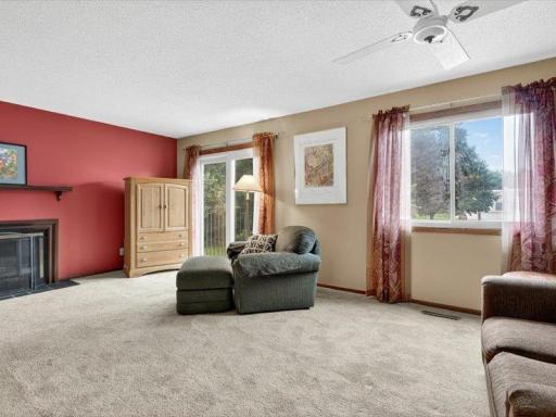 6269 W Broadway Avenue, Minneapolis, MN 55428
