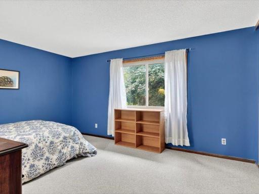6269 W Broadway Avenue, Minneapolis, MN 55428