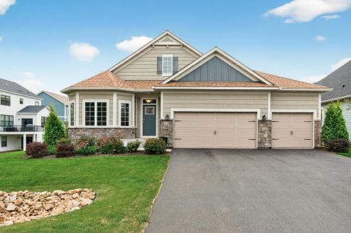 280 Primrose Path N, Bayport, MN 55003