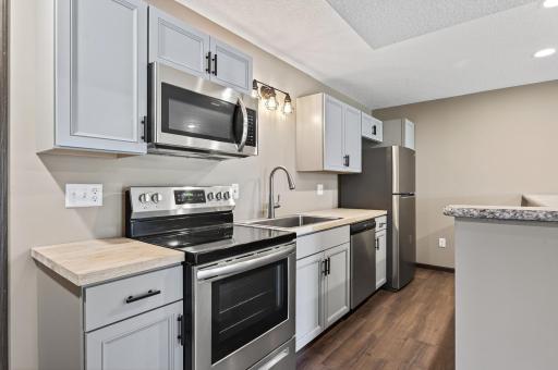 280 Primrose Path N, Bayport, MN 55003