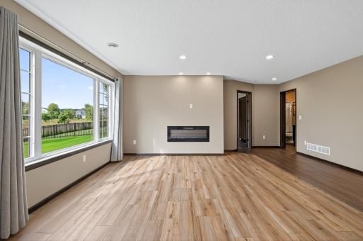 280 Primrose Path N, Bayport, MN 55003