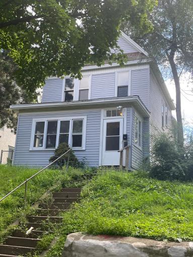 818 Edmund Avenue, Saint Paul, MN 55104