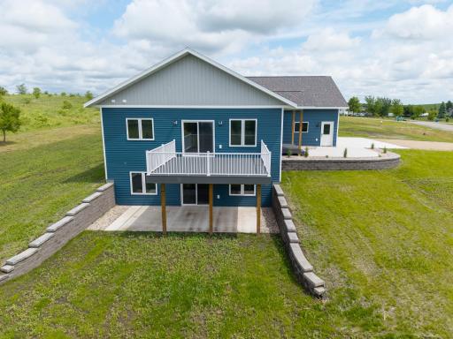 23569 Highland Trl
