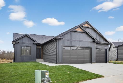 6112 Cody Lane NW, Rochester, MN 55901